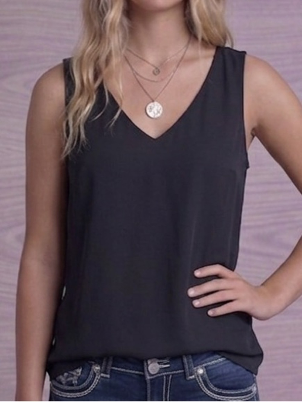 Nine West Black V-Neck Tank Top Size L Flowy Casual Minimalist Workwear Classic